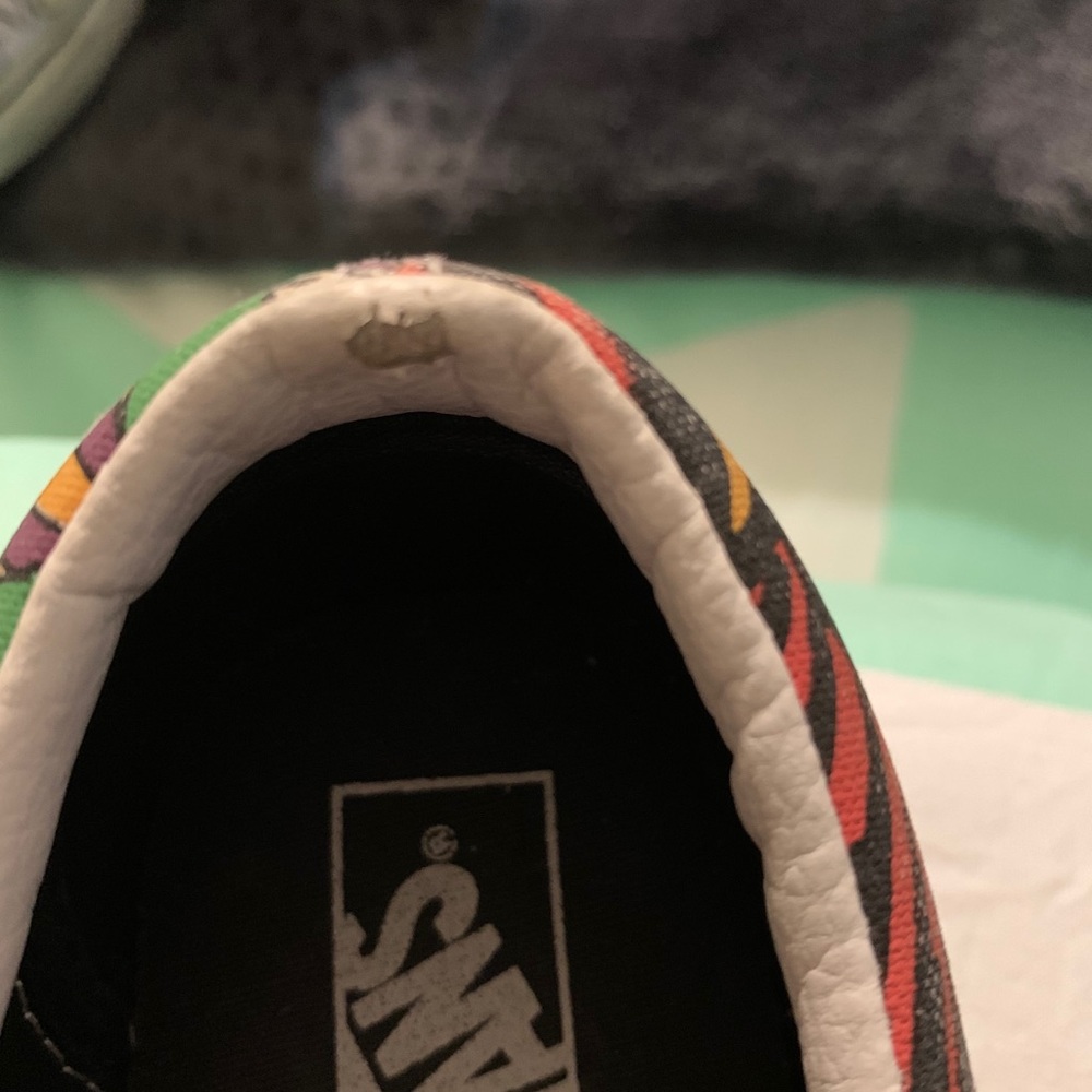 The Nightmare Before Christmas Vans - Picture 4 of 5